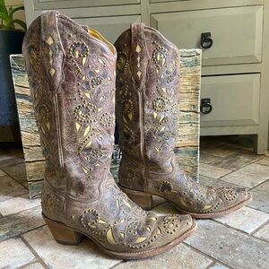 Corral Vintage Women’s Cowboy Boots